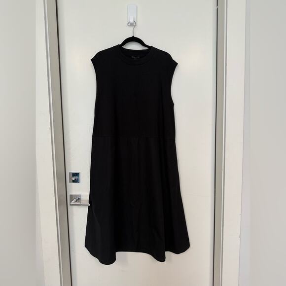 COS Minimal A-Line Black Lagenlook Midi Dress - Picture 3 of 8
